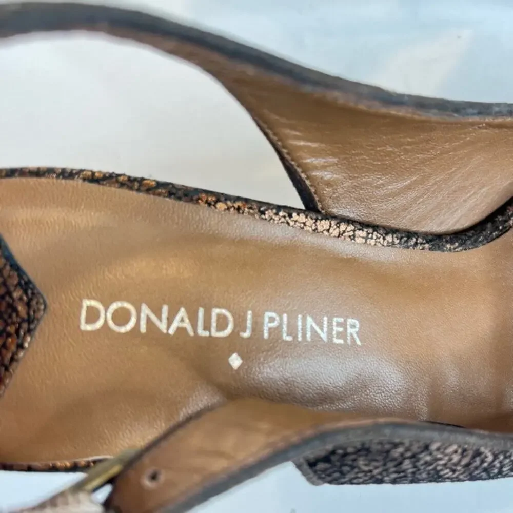 Donald J. Pliner step out